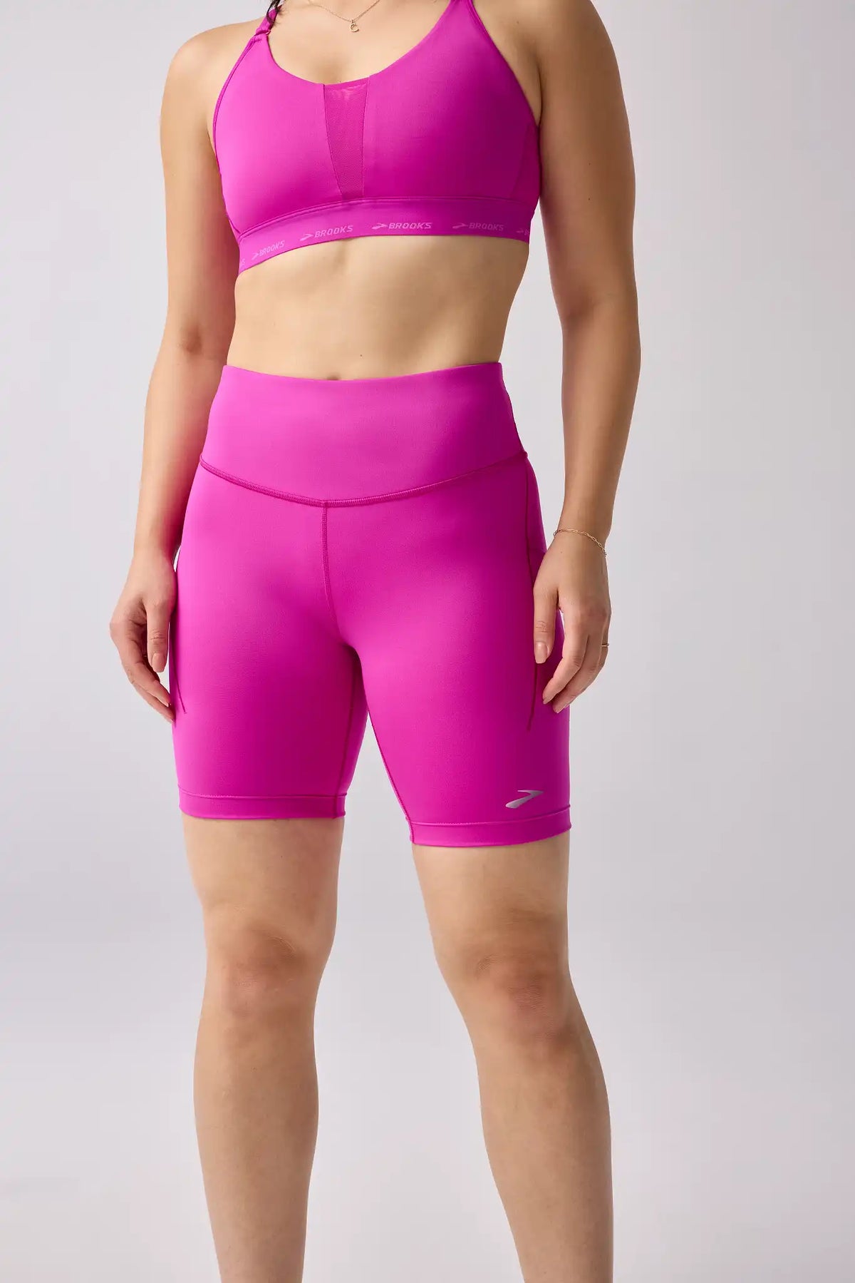 Spark 8" Short Tight