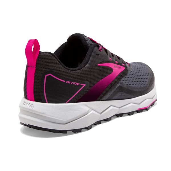 Brooks Divide 2 Women's Trail Running Shoes Black / Pink / White | USA-934810